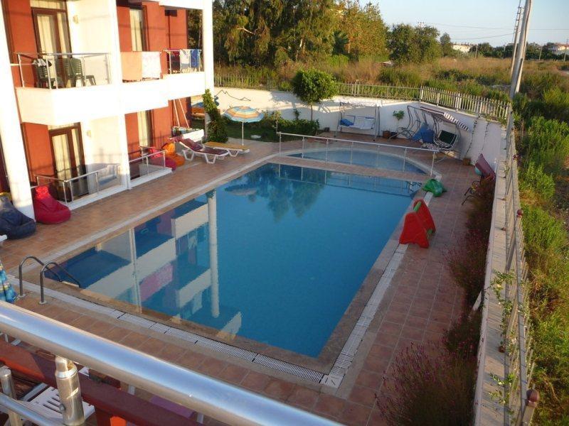 Carna Garden Hotel Сиде Екстериор снимка