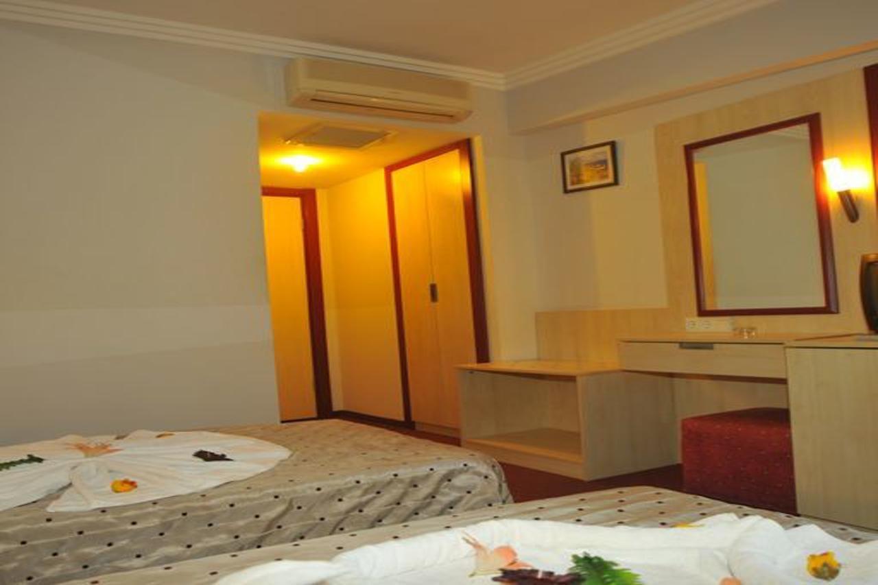 Carna Garden Hotel Сиде Екстериор снимка