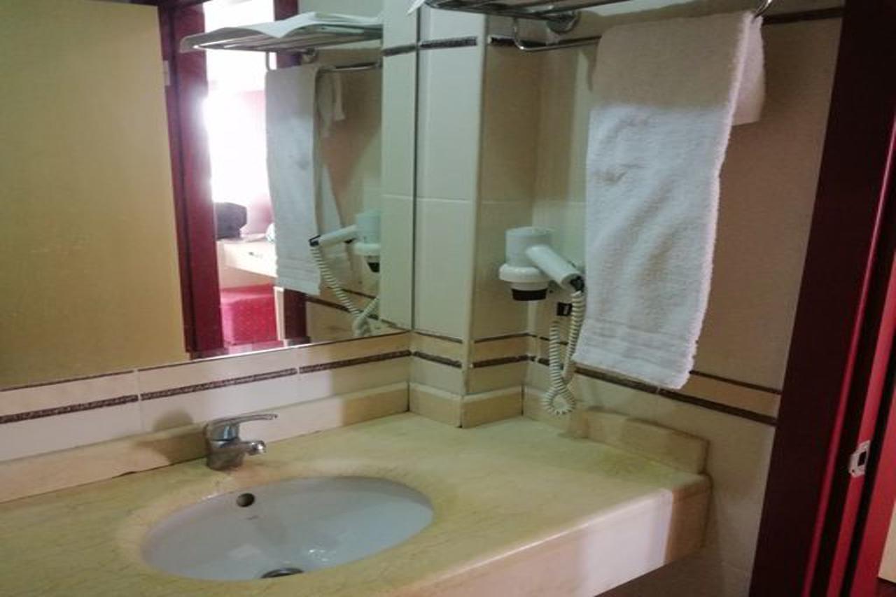 Carna Garden Hotel Сиде Екстериор снимка